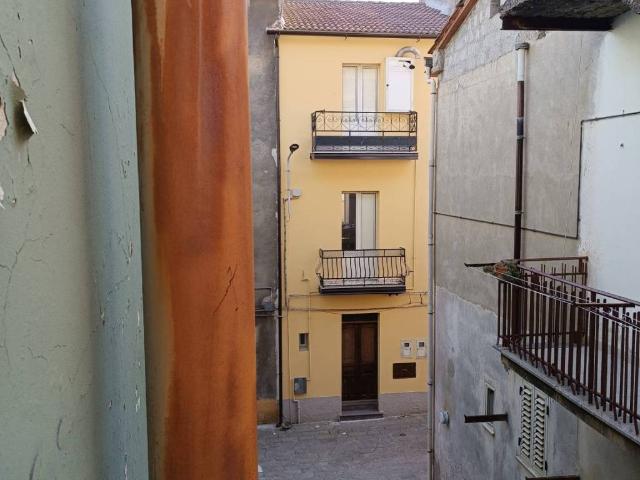 Casa indipendente in vendita a Senise PZ