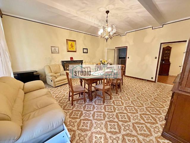 Casa indipendente in vendita a Seravezza LU