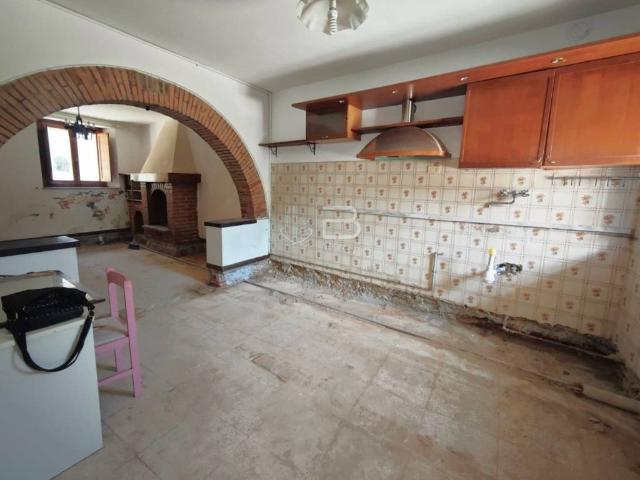 Casa indipendente in vendita a Seravezza LU