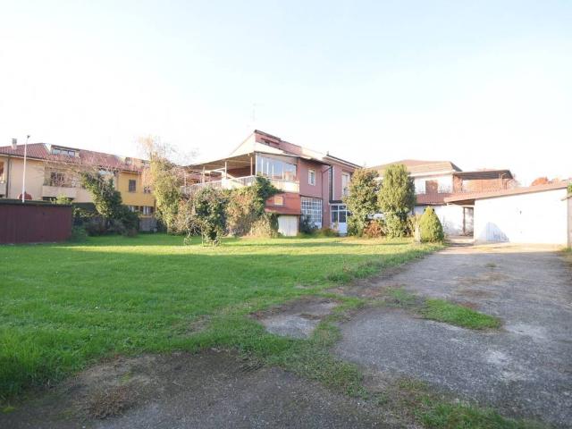 Casa indipendente in vendita a Seregno MB