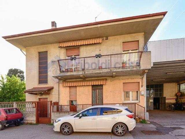 Casa indipendente in vendita a Seregno MB