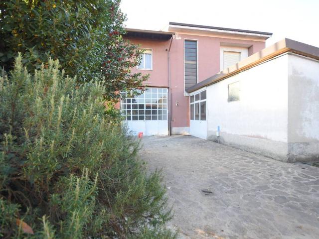 Casa indipendente in vendita a Seregno MB
