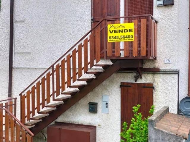 Casa indipendente in vendita a Serina BG