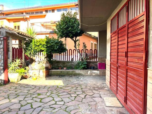 Casa indipendente in vendita a Serino AV