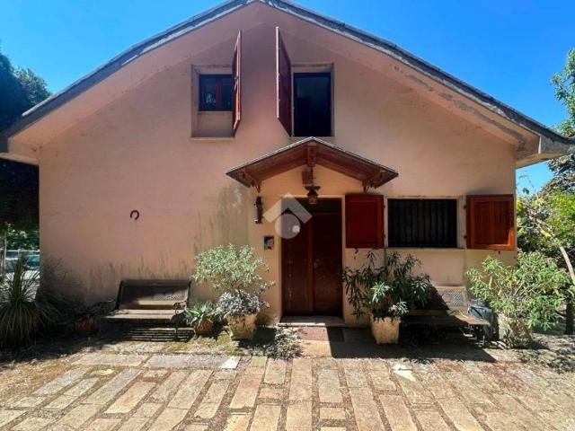 Casa indipendente in vendita a Sermoneta LT