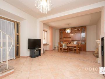 Casa indipendente in vendita a Serravalle Pistoiese PT