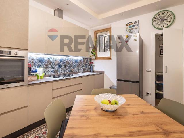 Casa indipendente in vendita a Serra San Quirico AN