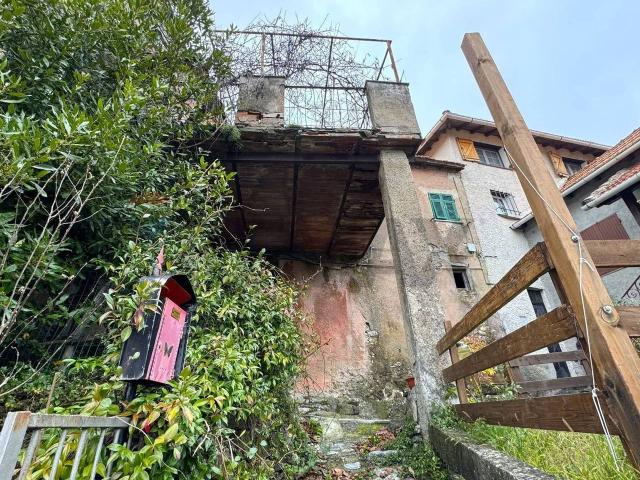 Casa indipendente in vendita a Serra Ricco'