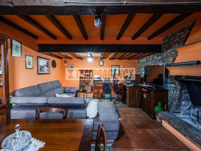 Casa indipendente in vendita a Serramazzoni MO