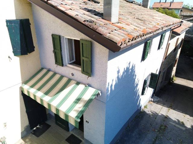 Casa indipendente in vendita a Serramazzoni MO