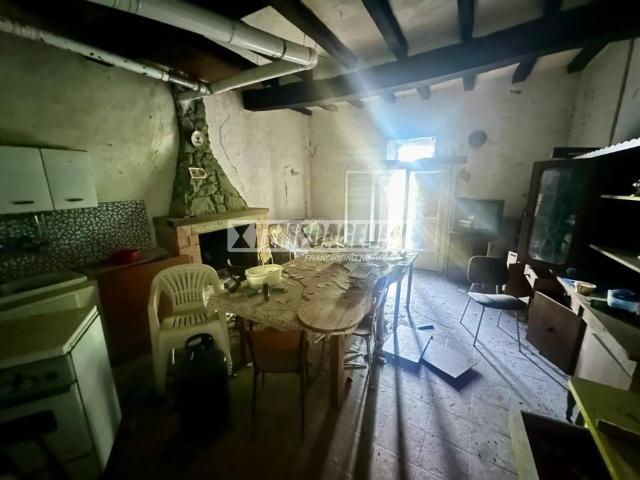 Casa indipendente in vendita a Serramazzoni MO