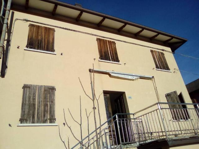 Casa indipendente in vendita a Serramazzoni MO