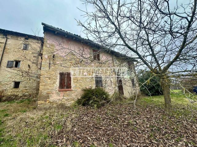 Casa indipendente in vendita a Serramazzoni