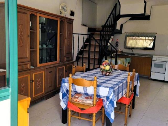 Casa indipendente in vendita a Serre SA