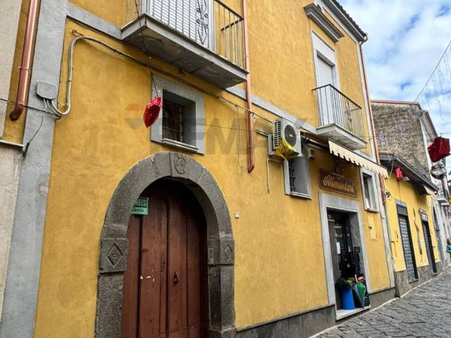 Casa indipendente in vendita a Sessa Aurunca CE