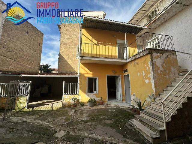 Casa indipendente in vendita a Sessa Aurunca CE