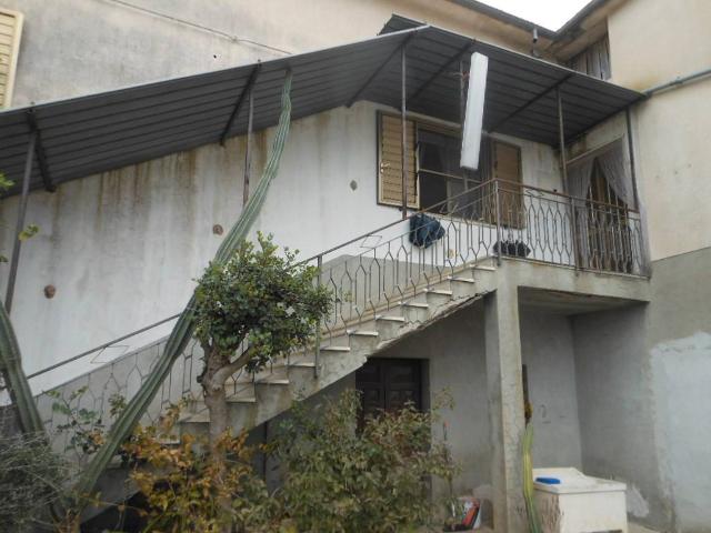 Casa indipendente in vendita a Sesto Campano IS