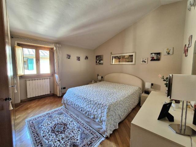 Casa indipendente in vendita a Sesto Fiorentino FI