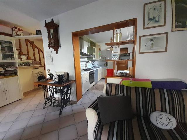 Casa indipendente in vendita a Sesto Fiorentino FI