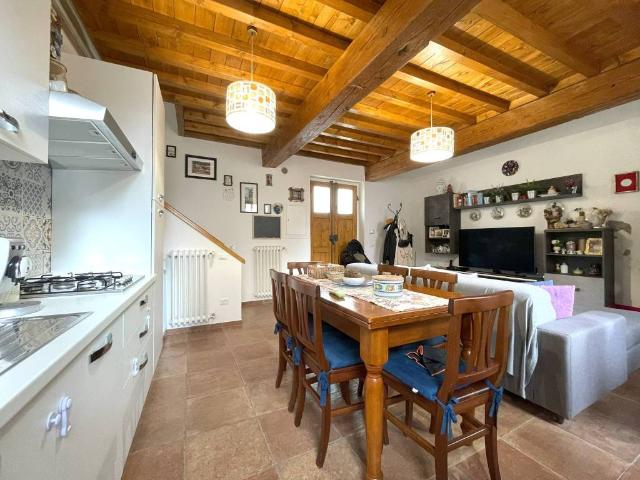 Casa indipendente in vendita a Sesto Fiorentino FI
