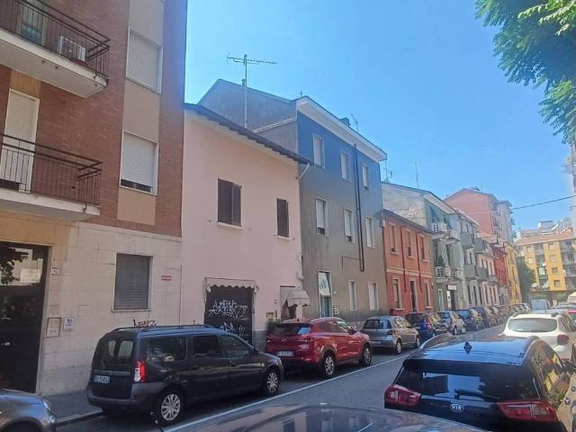 Casa indipendente in vendita a Sesto San Giovanni MI