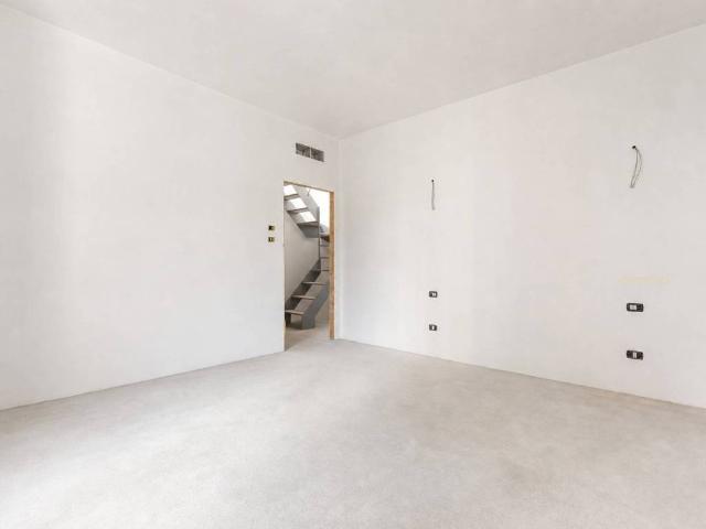 Casa indipendente in vendita a Sesto San Giovanni MI