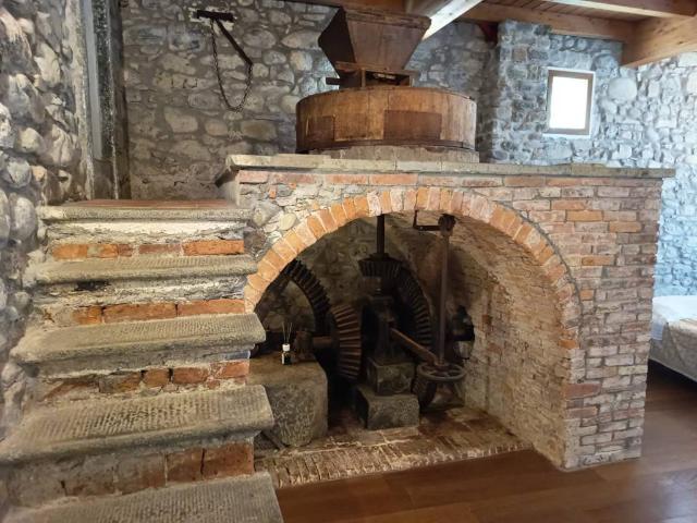 Casa indipendente in vendita a Sesta Godano SP