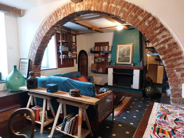 Casa indipendente in vendita a Sestri Levante