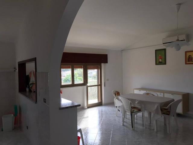 Casa indipendente in vendita a Siderno RC