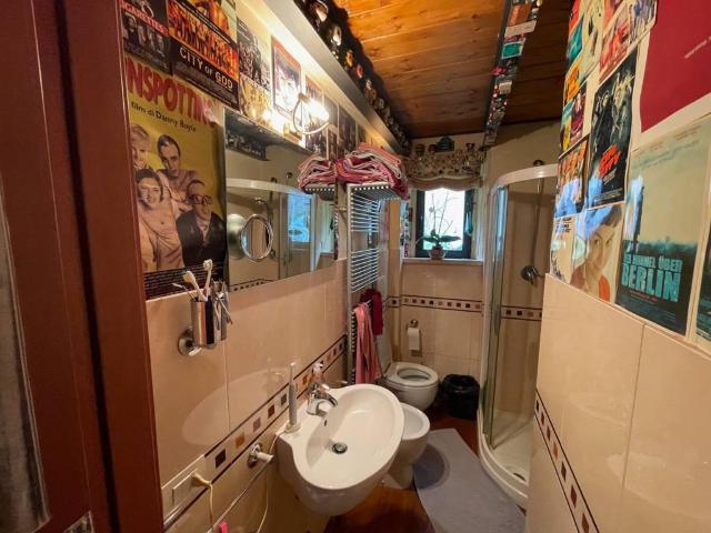 Casa indipendente in vendita a Siena SI