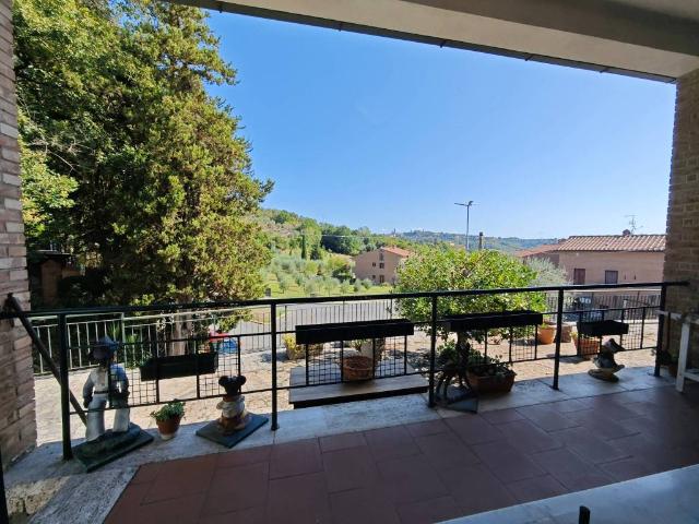 Casa indipendente in vendita a Siena SI