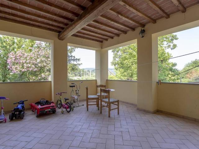 Casa indipendente in vendita a Signa FI