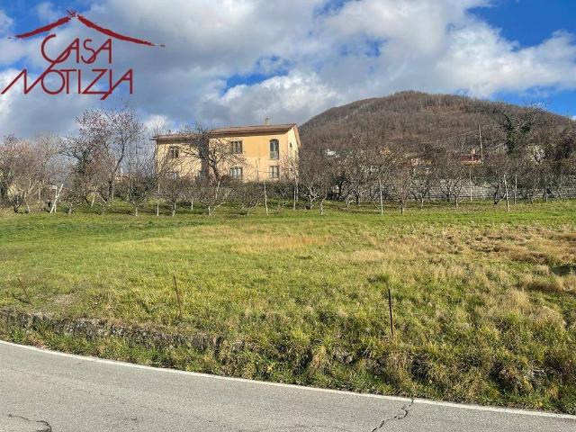 Casa indipendente in vendita a Sillano Giuncugnano LU