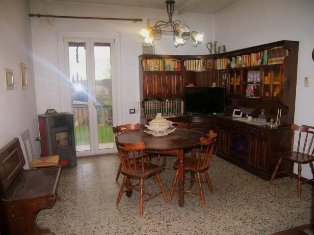 Casa indipendente in vendita a Sinalunga SI