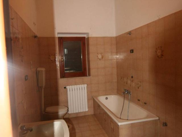 Casa indipendente in vendita a Sinalunga SI