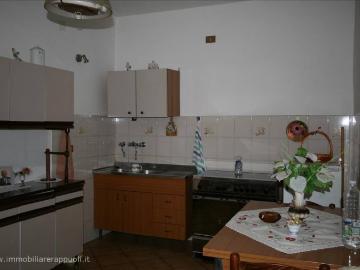 Casa indipendente in vendita a Sinalunga SI