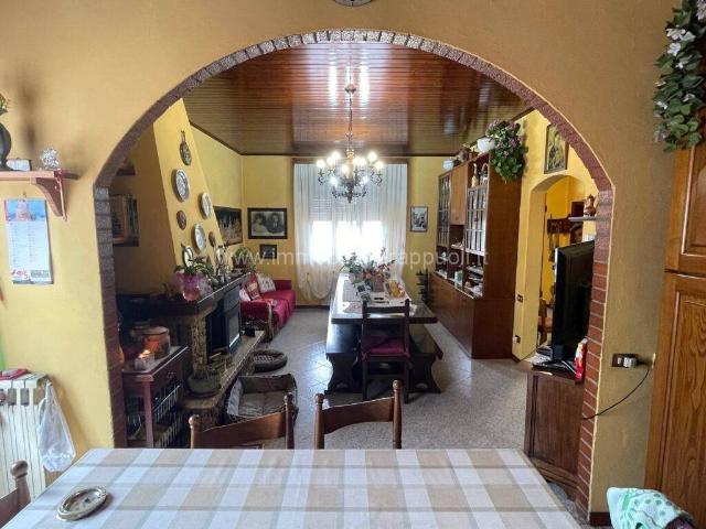 Casa indipendente in vendita a Sinalunga SI
