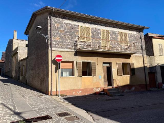 Casa indipendente in vendita a Sindia NU