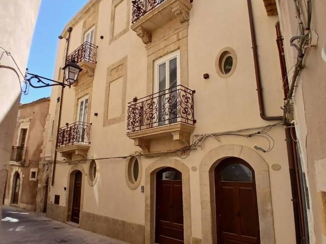 Casa indipendente in vendita a Siracusa SR