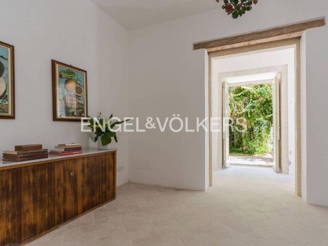 Casa indipendente in vendita a Siracusa SR