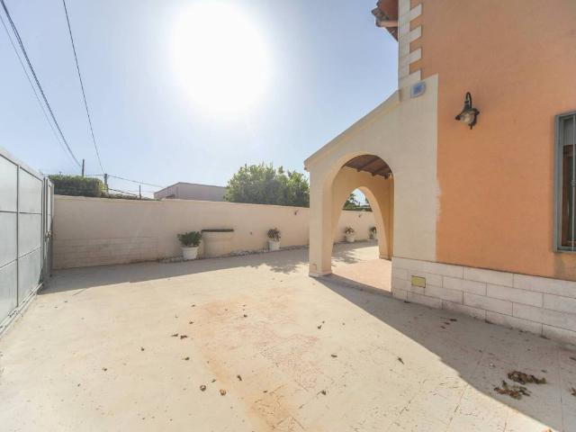 Villa in vendita a Siracusa SR