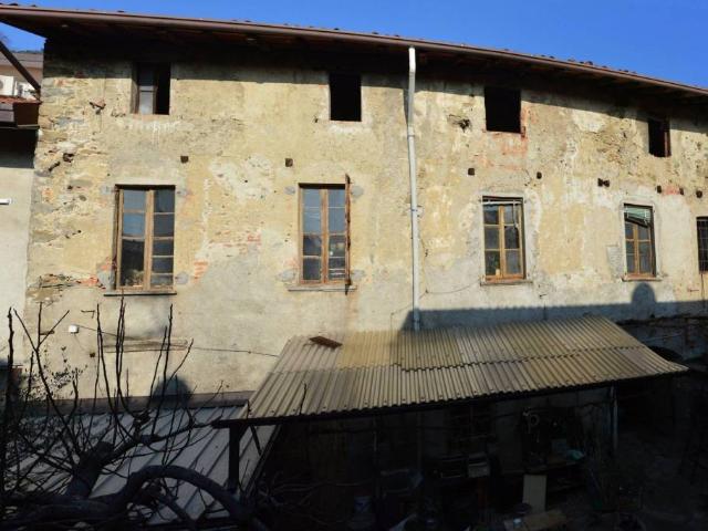 Casa indipendente in vendita a Sirone LC