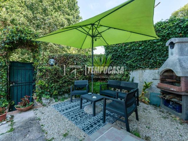 Casa indipendente in vendita a Sirolo AN