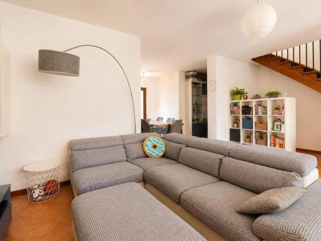 Casa indipendente in vendita a Sirolo via Molini ii, 18