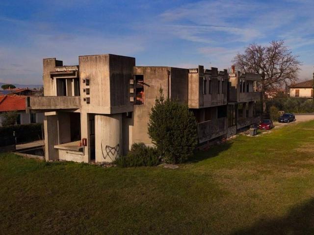 Casa indipendente in vendita a Spello PG