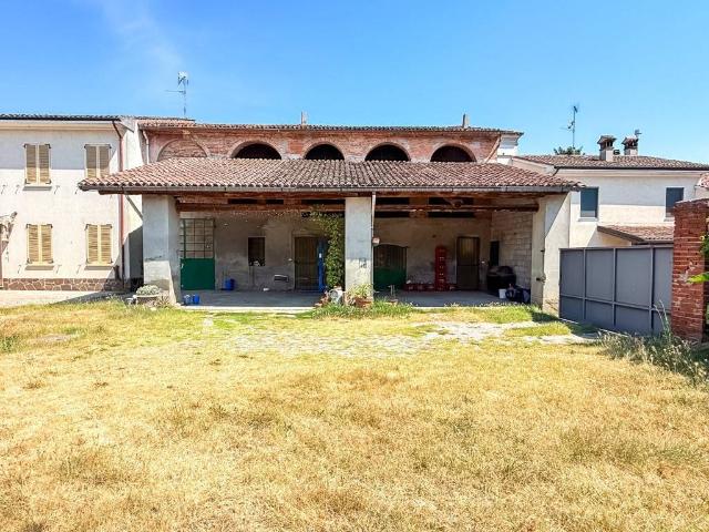 Casa indipendente in vendita a Spineda CR