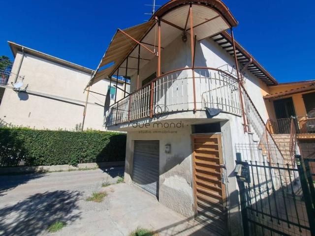Casa indipendente in vendita a Spoleto PG