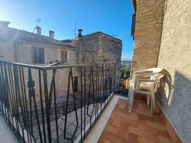 Casa indipendente in vendita a Spoleto PG