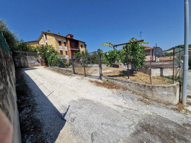Casa indipendente in vendita a Spoleto PG