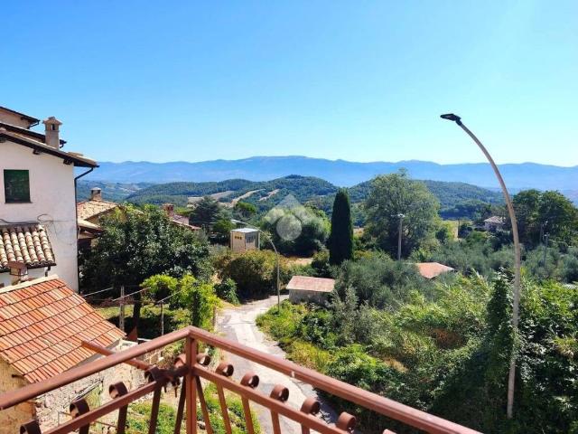 Casa indipendente in vendita a Spoleto PG